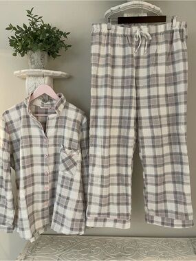 La Vie En Rose Women’s Plaid Pajama Set - Pink, Gray, White